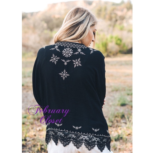 February Closet Accessories - Black & White Embroidered Kimono.